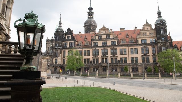 Das Residenzschloss mit dem Grünen Gewölbe war Schauplatz eines spektakulären Kunstdiebstahls.