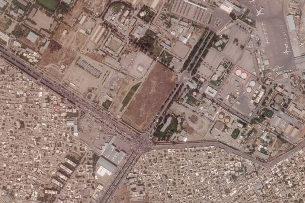 Eine Luftaufnahme des Flughafens in Kabul.