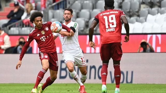 Fehlte gegen Köln nicht nur gegen Mark Uth die Durchschlagskraft: Bayern-Profi Leroy Sane (l). Fehlte gegen Köln nicht nur gegen Mark Uth die Durchschlagskraft: Bayern-Profi Leroy Sane (l).