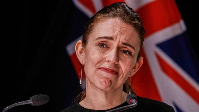 Neuseelands Premierministerin Ardern während einer Pressekonferenz zur Corona-Lage.