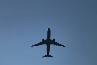 Klima und Mobilität: Wird das Fliegen teurer?.