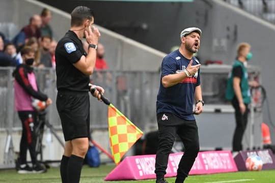 Kölns Trainer Steffen Baumgart findet die Pfiffe gegen Leroy Sané beschämend.
