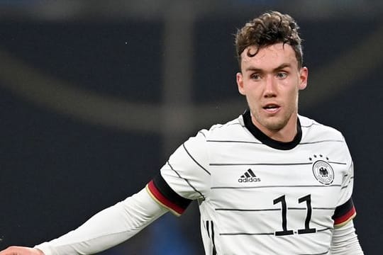 Luca Waldschmidt steht jetzt beim VfL Wolfsburg unter Vertrag.
