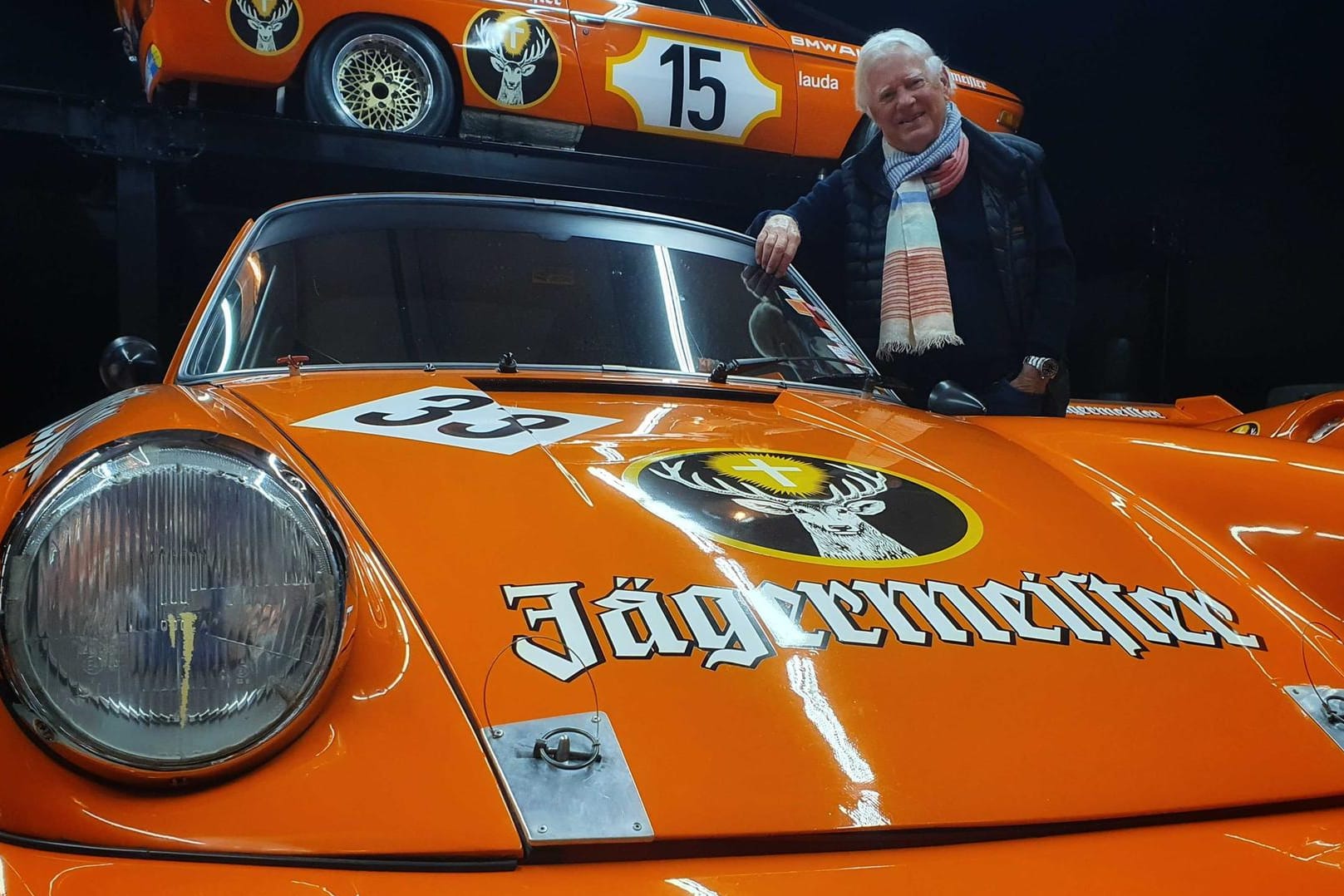 Das Jägermeister-Erbe: Eckhard Schimpf sammelt alte Jägermeister-Rennwagen. Mittlerweile sind einige Autos ein sattes Vermögen wert.