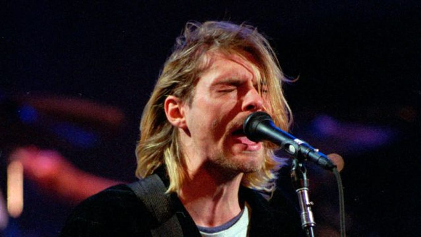 Kurt Cobain und seine Band Nirvana landeten einst mit "Nevermind" auf dem ersten Platz der US-Charts.