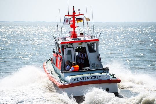 Ein Schiff Deutschen Gesellschaft zur Rettung Schiffbrüchiger (Symbolbild).