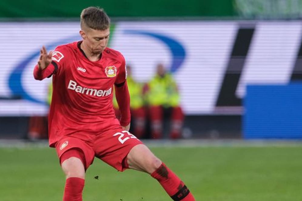 Leverkusens Mitchell Weiser ist mit seiner derzeitigen Situation bei der Werkself unzufrieden.