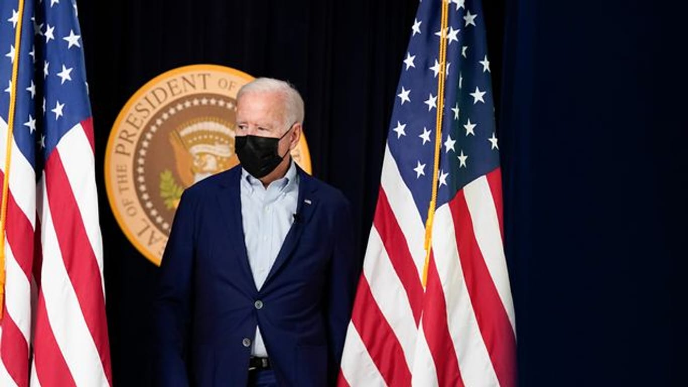 US-Präsident Joe Biden kündigt weitere Vergeltungsschläge gegen IS-Terroristen an.