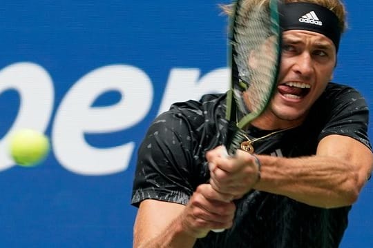 Hat mit dem Sieg gegen Sam Querrey die zweite Runde der US Open erreicht: Alexander Zverev.