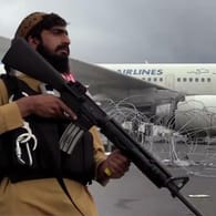 Im Video: So sieht der Flughafen Kabul nach dem Abzug der USA aus
