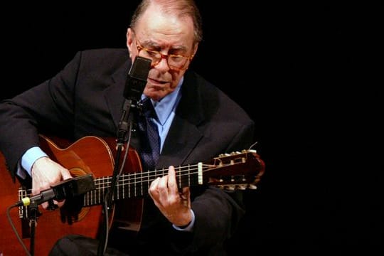 Der brasilianische Komponist Joao Gilberto 2004 in der Carnegie Hall.