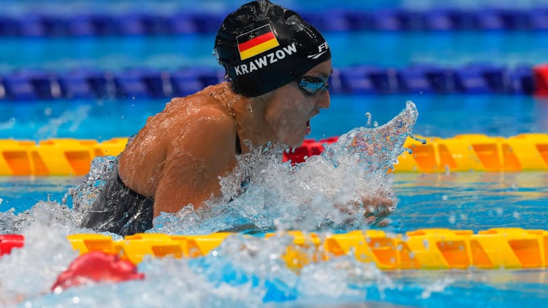 Elena Krawzow: Die Schwimmerin holte Gold über 100 m Brust bei den Paralympics in Tokio.
