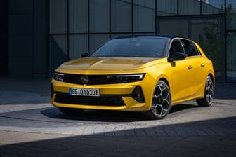 Neues Kapitel: Opel fährt eine neue Generation seines Kompaktschlagers Astra vor - mit neuer Form und neuer Technik.