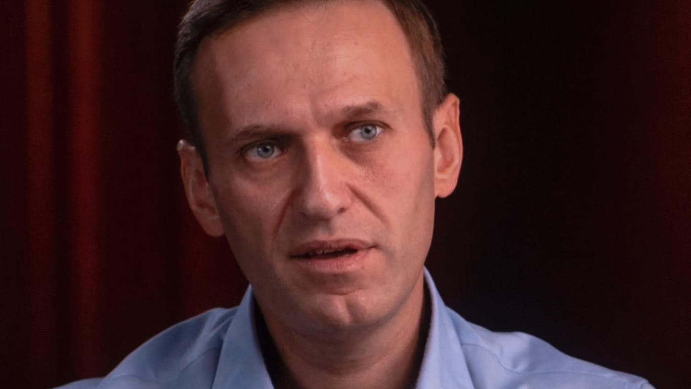Alexej Nawalny: Er ruft dazu auf, die Stimmen an andere Parteien zu verteilen, die es über die Fünf-Prozent-Hürde schaffen können.