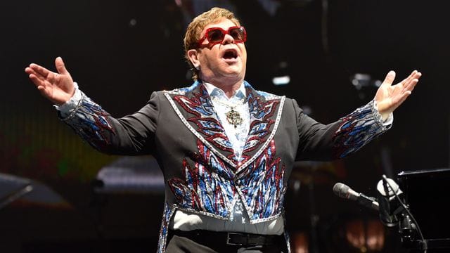 Elton John bringt im Oktober ein neues Album auf den Markt.