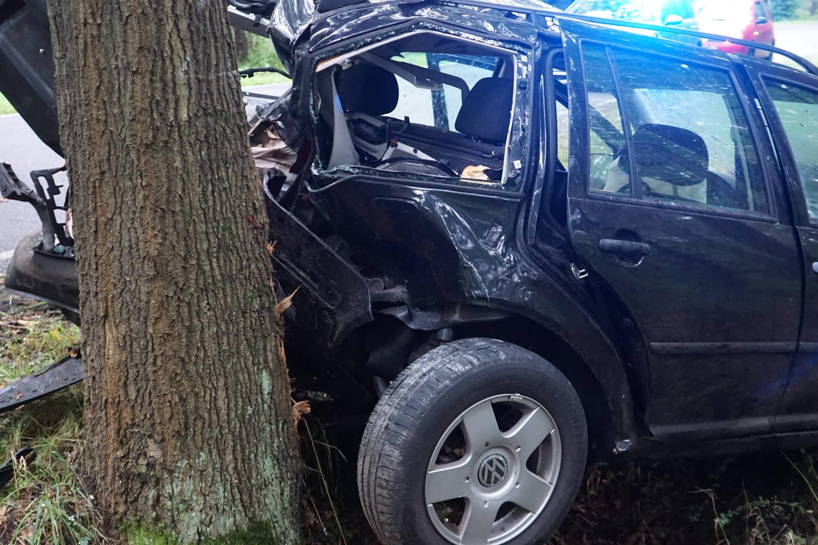 Verkehrsunfall: Der Sicherheitsgurt gilt im Auto als wichtigster Lebensretter. Zu Recht?