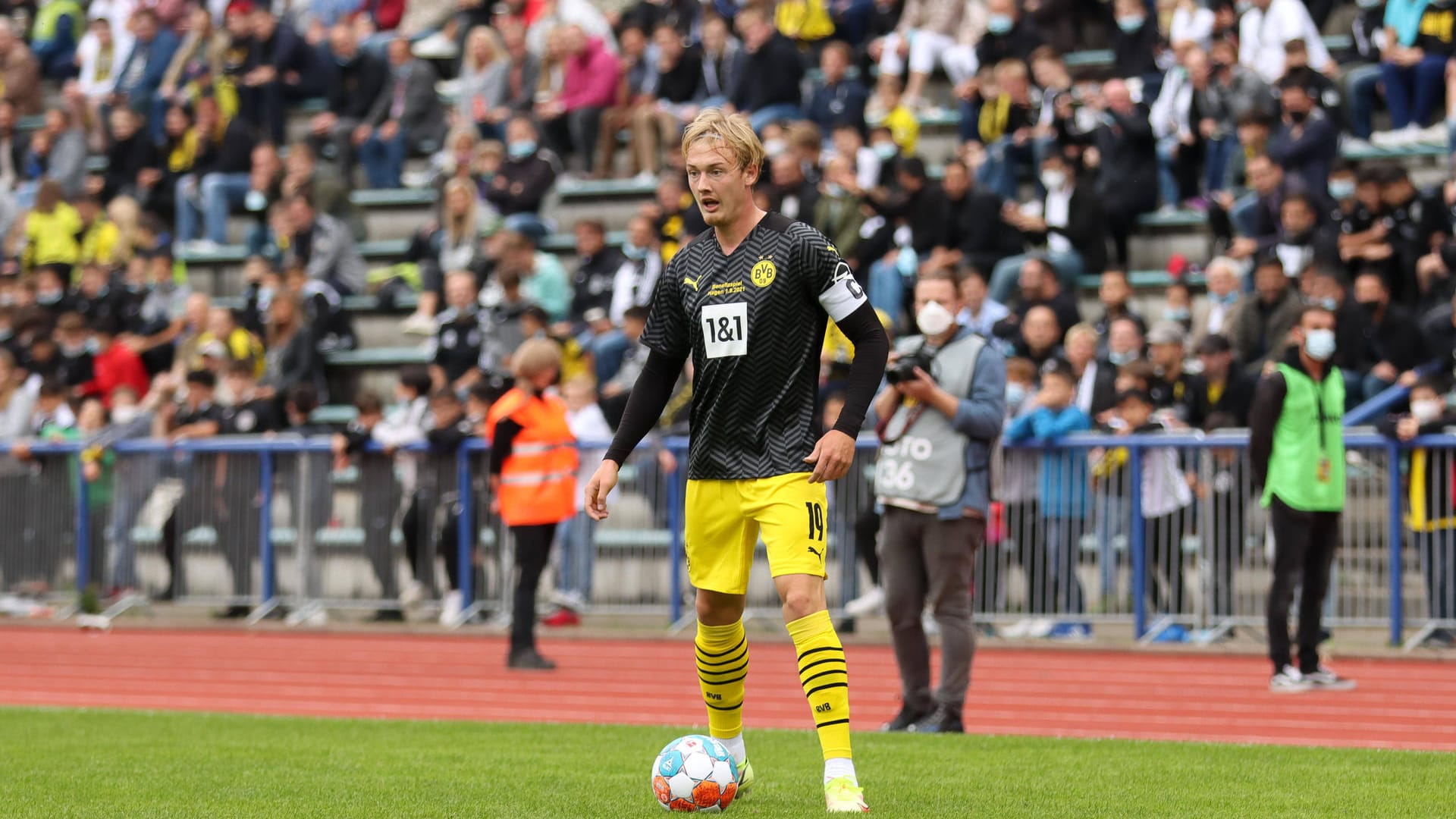 BVB-Kapitän Julian Brandt: Beim Benefizspiel gegen die SpVg Hagen 1911/SV Hohenlimburg 1910 gewann sein Team mit 12:0.