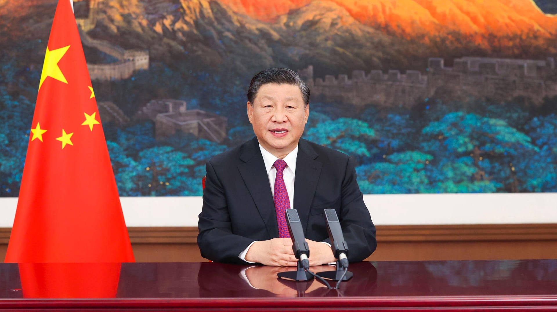 Xi Jinping: Das Staatsoberhaupt Chinas empfindet die Fan-Kultur des Landes als "chaotisch" und geht dagegen vor. Xi Jinping: Das Staatsoberhaupt Chinas empfindet die Fan-Kultur des Landes als "chaotisch" und geht dagegen vor.