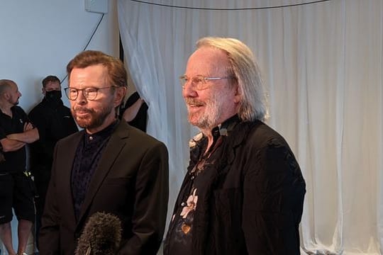 Björn Ulvaeus (l) und Benny Andersson sorgten für eine Überraschung: neue Abba-Songs.