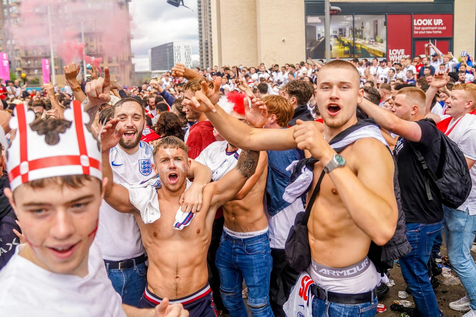 Fans vor dem EM-Finale in London: Wie wirkte sich die Veranstaltung auf die Infektionszahlen aus?