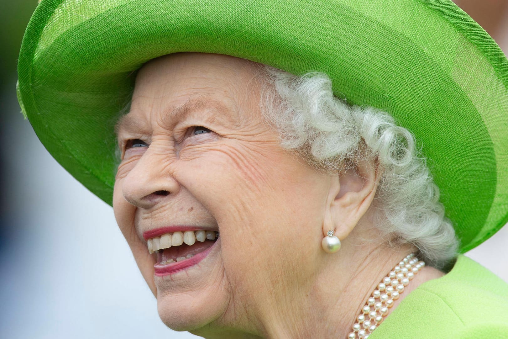 Steht noch immer mitten im Leben: Queen Elizabeth II. bei einem Besuch des Poloclubs in Windsor im Juli 2021.