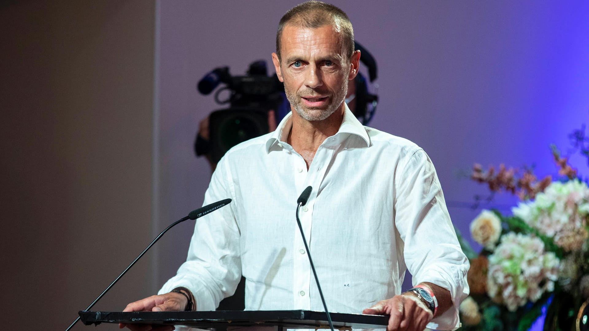 Alexander Ceferin bei den Jugendspielen in Kroatien. Der UEFA-Chef kritisiert FIFA-Überlegungen, die WM alle zwei Jahre stattfinden zu lassen. Alexander Ceferin bei den Jugendspielen in Kroatien. Der UEFA-Chef kritisiert FIFA-Überlegungen, die WM alle zwei Jahre stattfinden zu lassen.