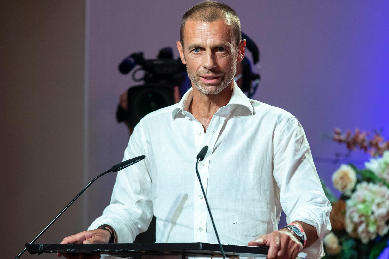 Alexander Ceferin bei den Jugendspielen in Kroatien. Der UEFA-Chef kritisiert FIFA-Überlegungen, die WM alle zwei Jahre stattfinden zu lassen.