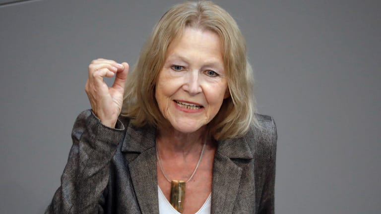 Die Grünenabgeordnete Sylvia Kotting-Uhl: "Im schlimmsten Fall wären 1,8 Millionen Deutsche einer Strahlung ausgesetzt, bei der evakuiert wird".
