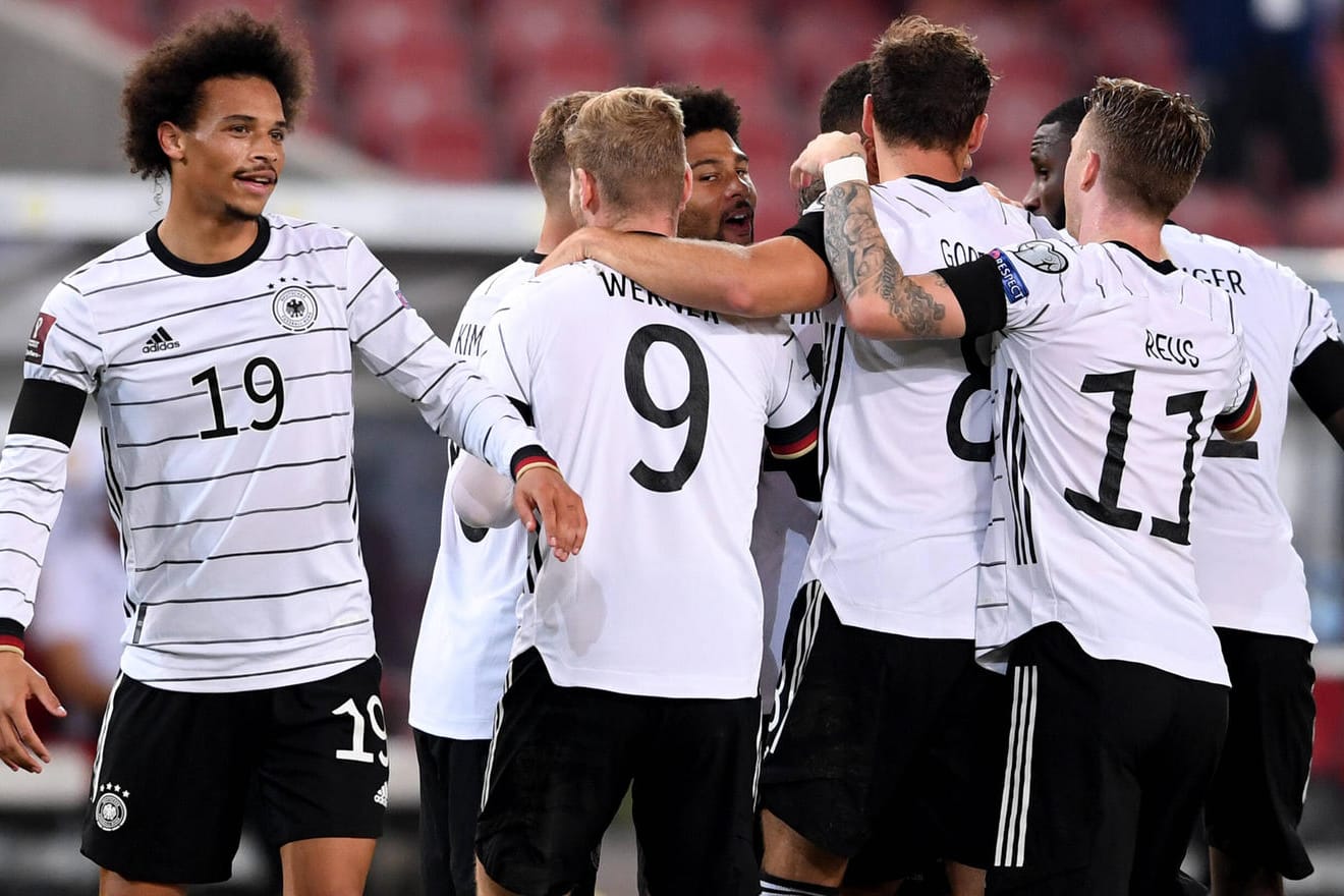 In der WM-Qualifikation gegen Armenien überzeugte das DFB-Team über die volle Distanz. Dabei konnten sich besonders drei deutsche Spieler auszeichnen. Die Einzelkritik.