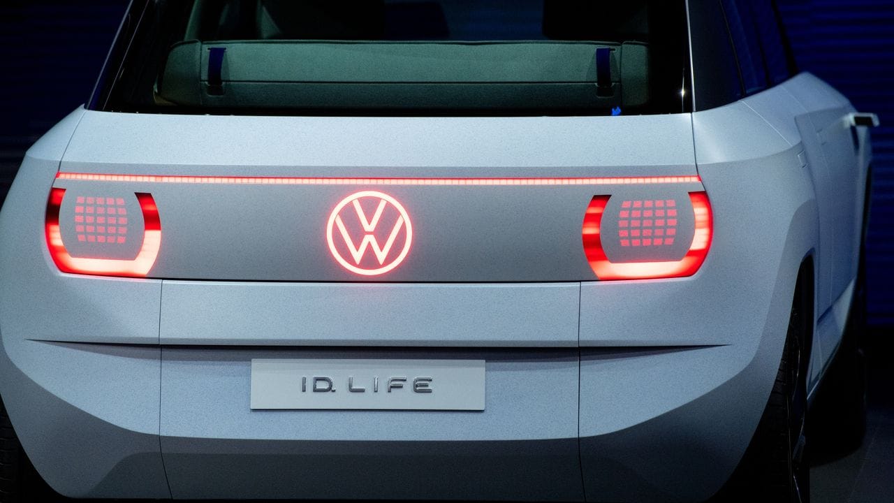 Billiger Stromer: VW zeigt auf der IAA die Studie eines elektrischen Einsteigerautos, das im Jahr 2025 auf den Markt kommen soll.