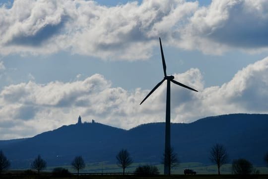 Windrad in Thüringen