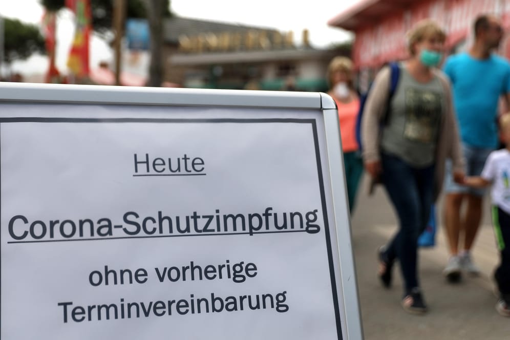 Corona-Pandemie: Die Impfkampagne in Deutschland stockt, es droht eine neue Welle im Herbst.
