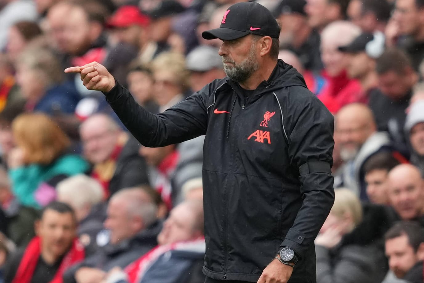 BVB-Star im Blick: Liverpool-Trainer Jürgen Klopp.