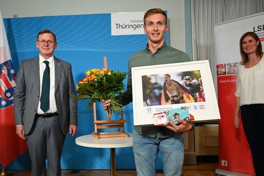 Bodo Ramelow (l-r), Jonathan Hilbert und Silke Kraushaar-Pielach