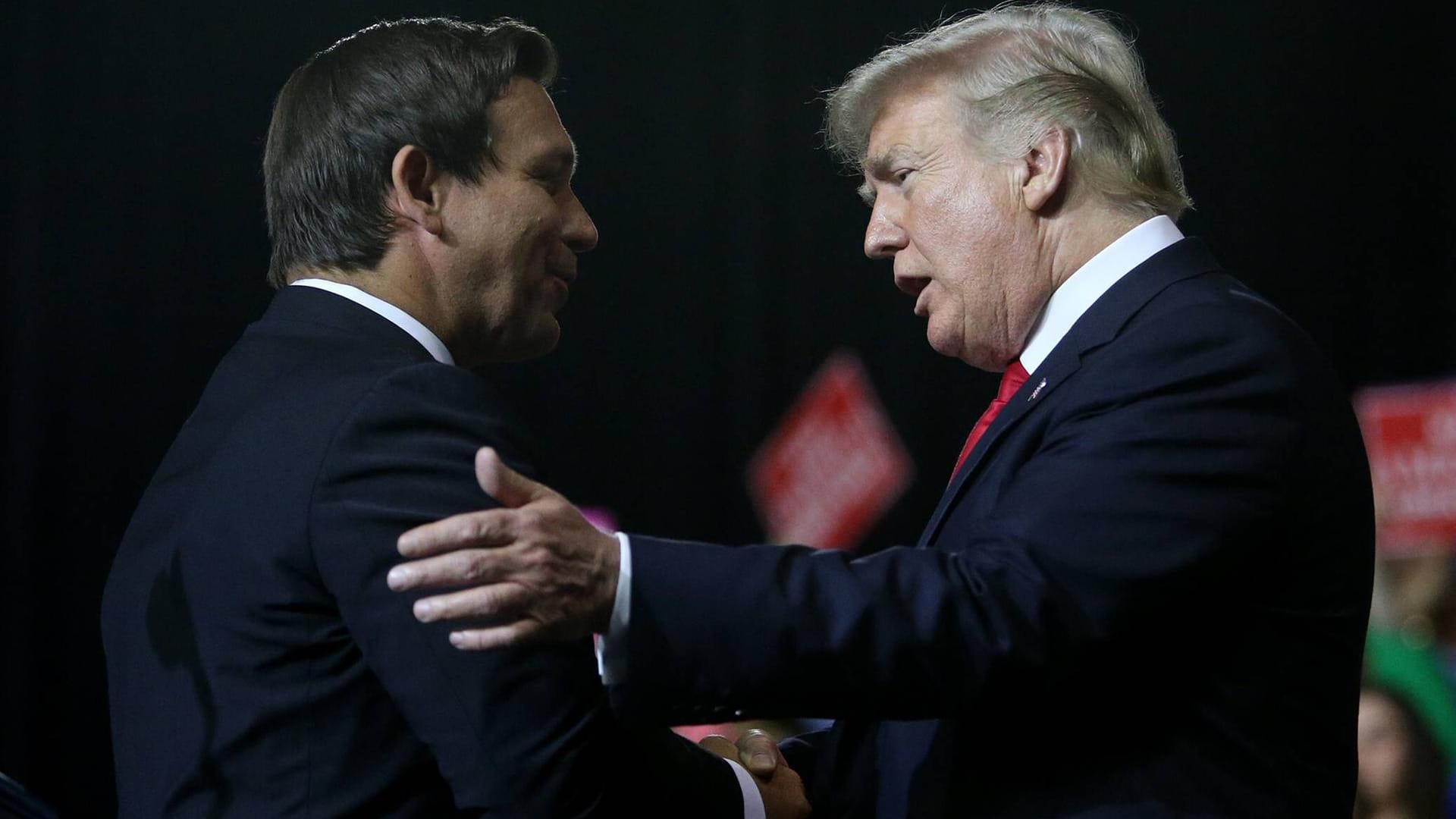 Freude oder Feinde? Ron DeSantis und Donald Trump