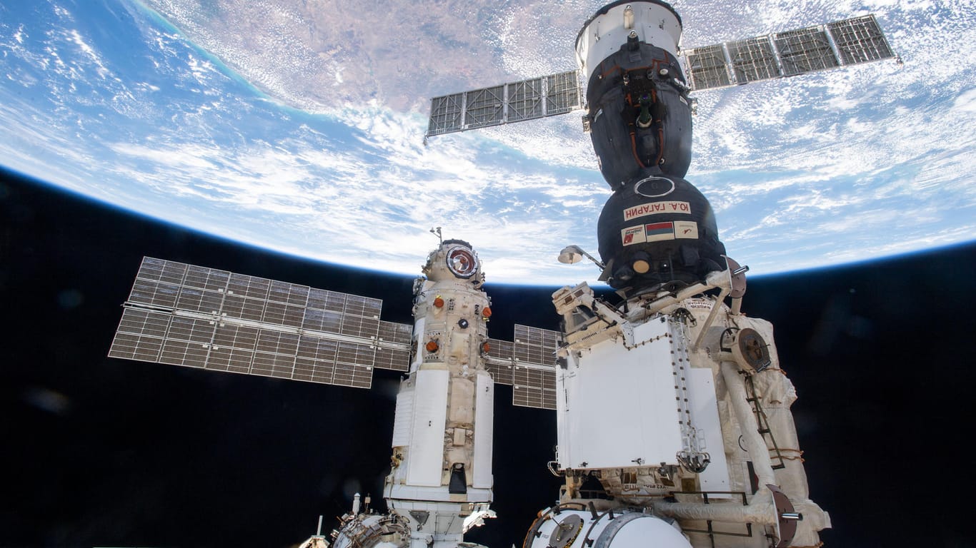 Die ISS: Rauch hat in einem russischen Segment auf der Internationalen Raumstation ein Alarmsignal ausgelöst.