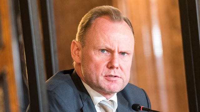 Andy Grote, Hamburgs Innensenator: Der SPD-Politiker hatte Strafantrag gestellt. Andy Grote, Hamburgs Innensenator: Der SPD-Politiker hatte Strafantrag gestellt.