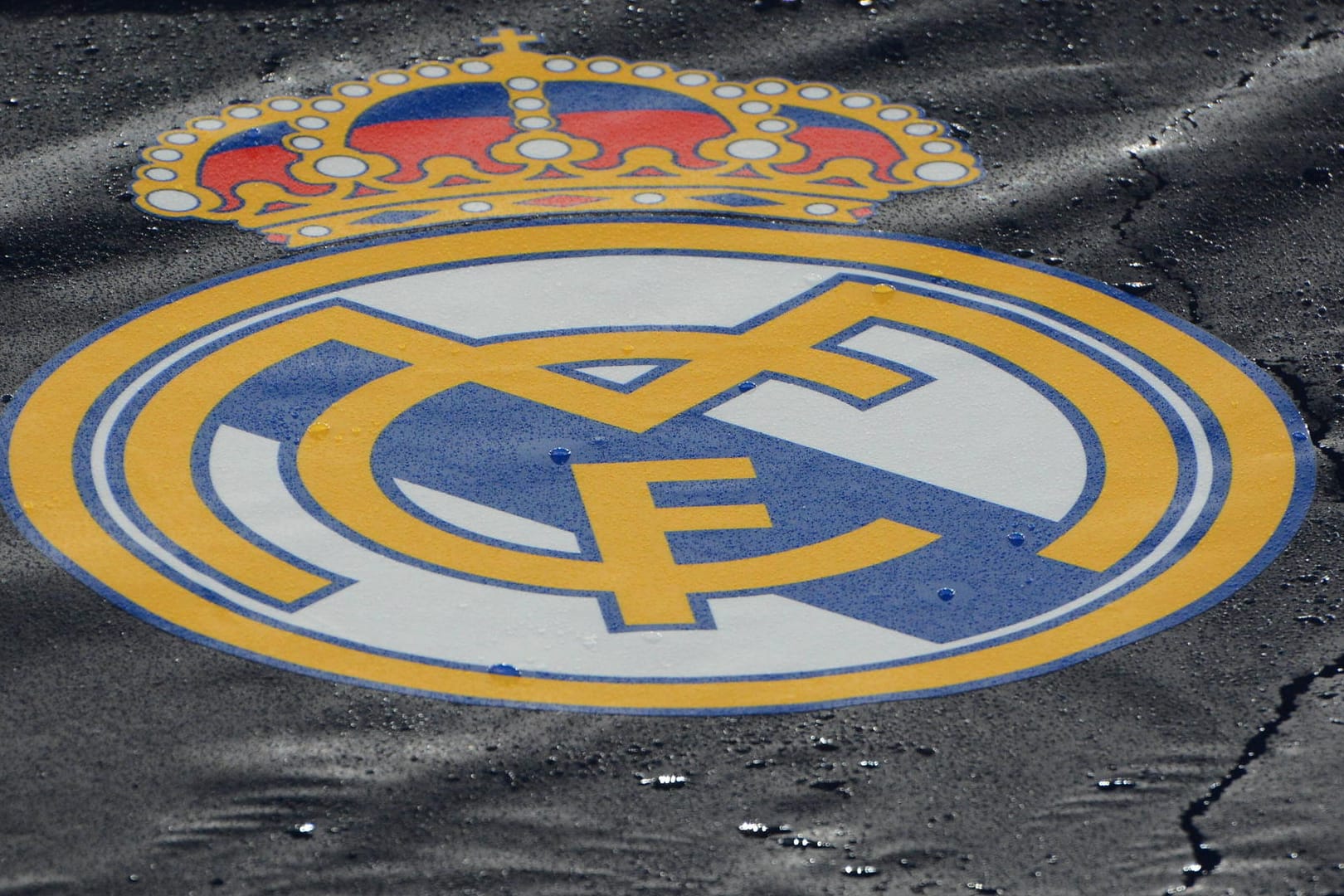 Das Logo von Real Madrid: Der Klub gehörte zu einem der größten Befürworter der Super League.