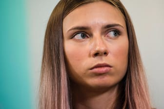 Kristina Timanowskaja: Die belarussische Leichtathletin hatte ihren Trainer bei den Olympischen Spielen öffentlich kritisiert – und fürchtet nun schwere Konsequenzen.