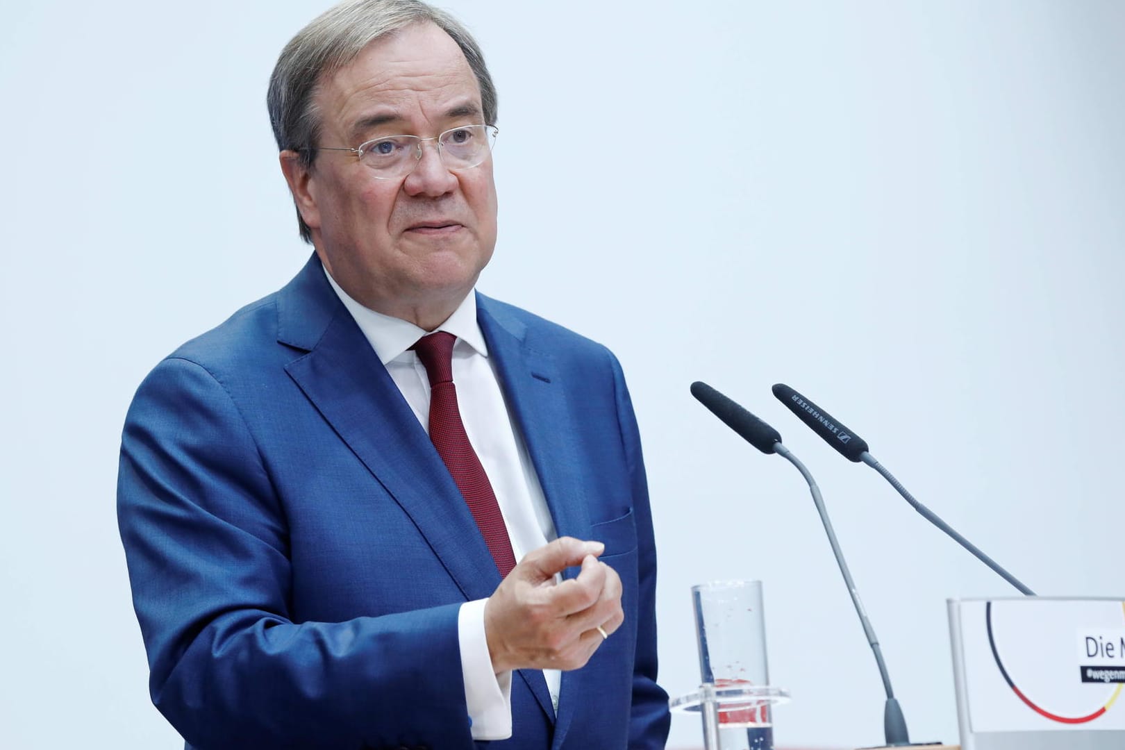 Armin Laschet bei der Vorstellung der CDU-Agenda (Archivbild). Der Unionskandidat beschuldigt seinen Kontrahenten, Ideen der CDU/CSU zu übernehmen.