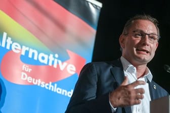 Tino Chrupalla, Bundesvorsitzender der AfD, spricht auf dem Wahlkampfauftakt der AfD Sachsen in Stollberg.