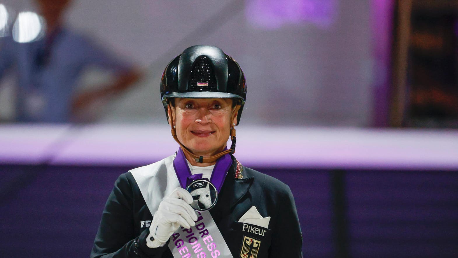 Isabell Werth beim Reiturnier in Hagen. Sie ist Deutschlands erfolgreichste Reiterin. Isabell Werth beim Reiturnier in Hagen. Sie ist Deutschlands erfolgreichste Reiterin.