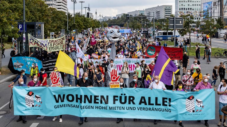 Demo für einen Mietendeckel und die Enteignung von großen Wohnungskonzernen in Berlin an diesem Wochenende: Die Linke unterstützt die Initiative.