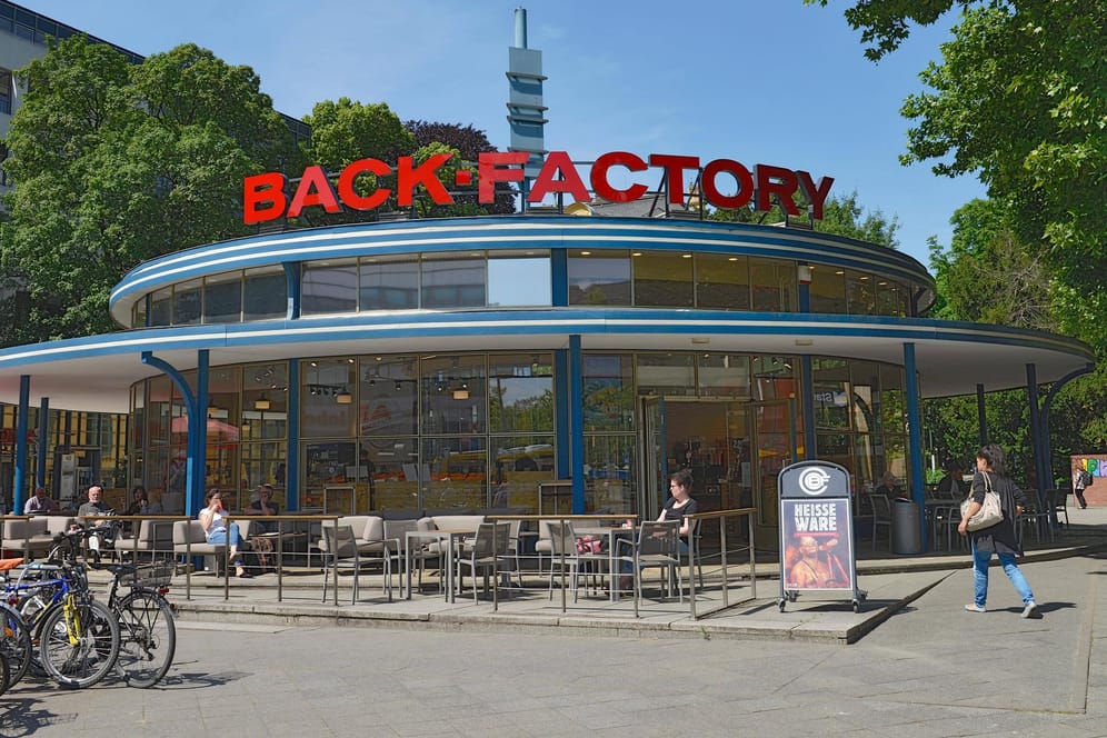 Backfactory-Filiale in Berlin (Symbolbild): Die Schweizer Unternehmensgruppe Valora übernimmt die Kette mit 89 Standorten.