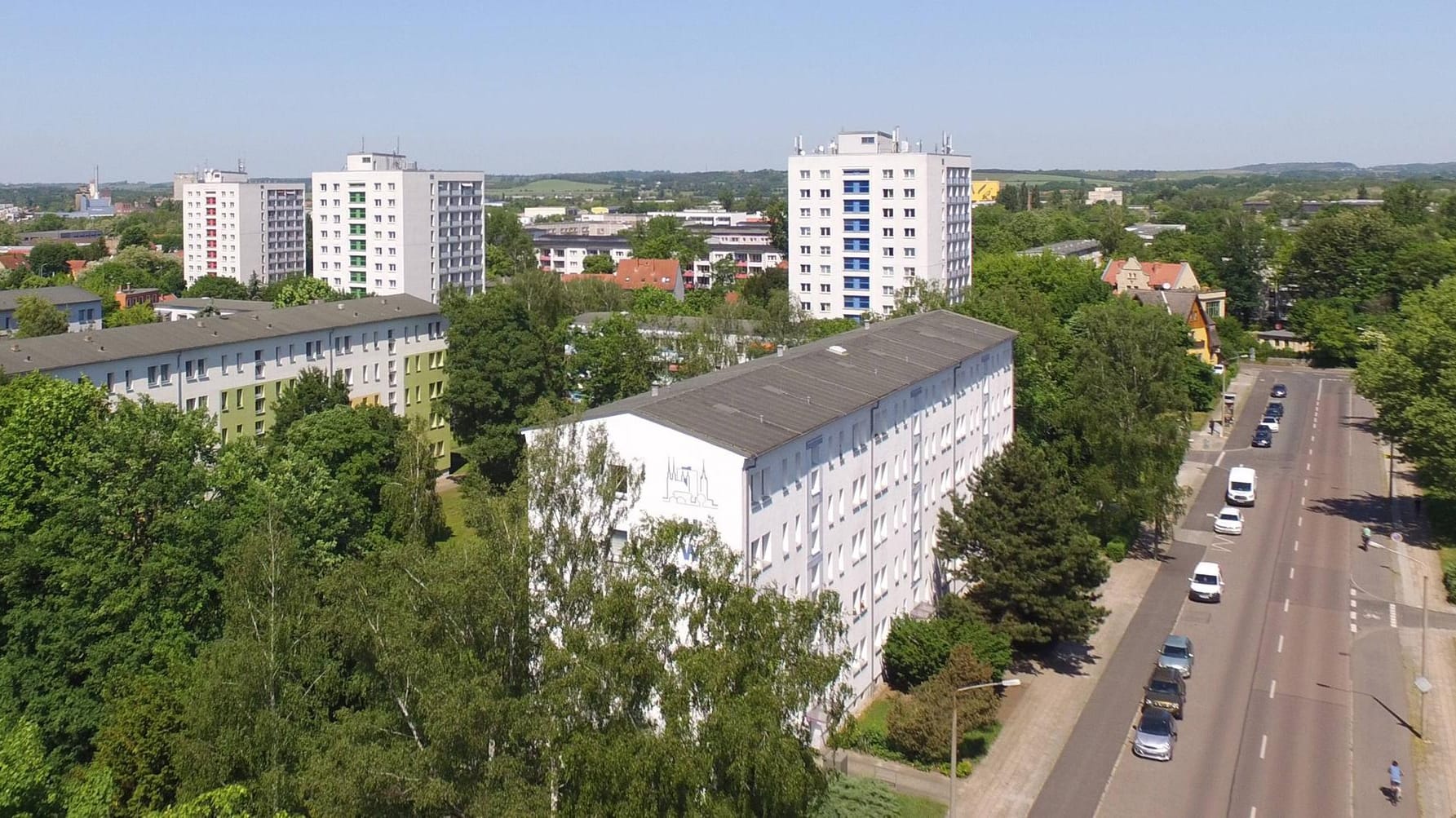 Halle-Trotha (Archivbild): Hier stürzte die Anderthalbjährige aus dem Fenster eines Neubaublocks. Halle-Trotha (Archivbild): Hier stürzte die Anderthalbjährige aus dem Fenster eines Neubaublocks.