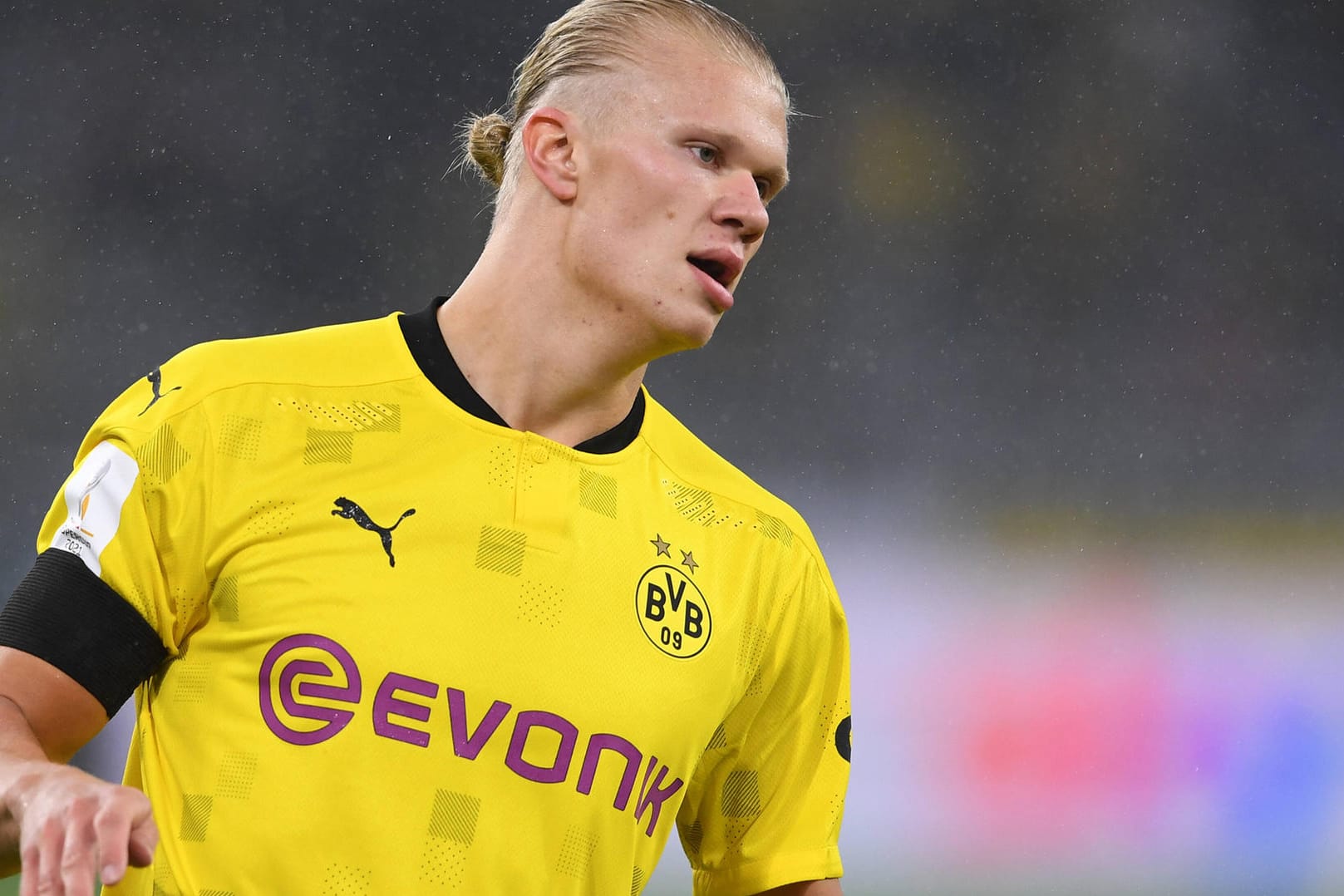 Erling Haaland im BVB-Trikot: In der Champions League könnte der Norweger in einem anderen Trikot zu sehen sein.