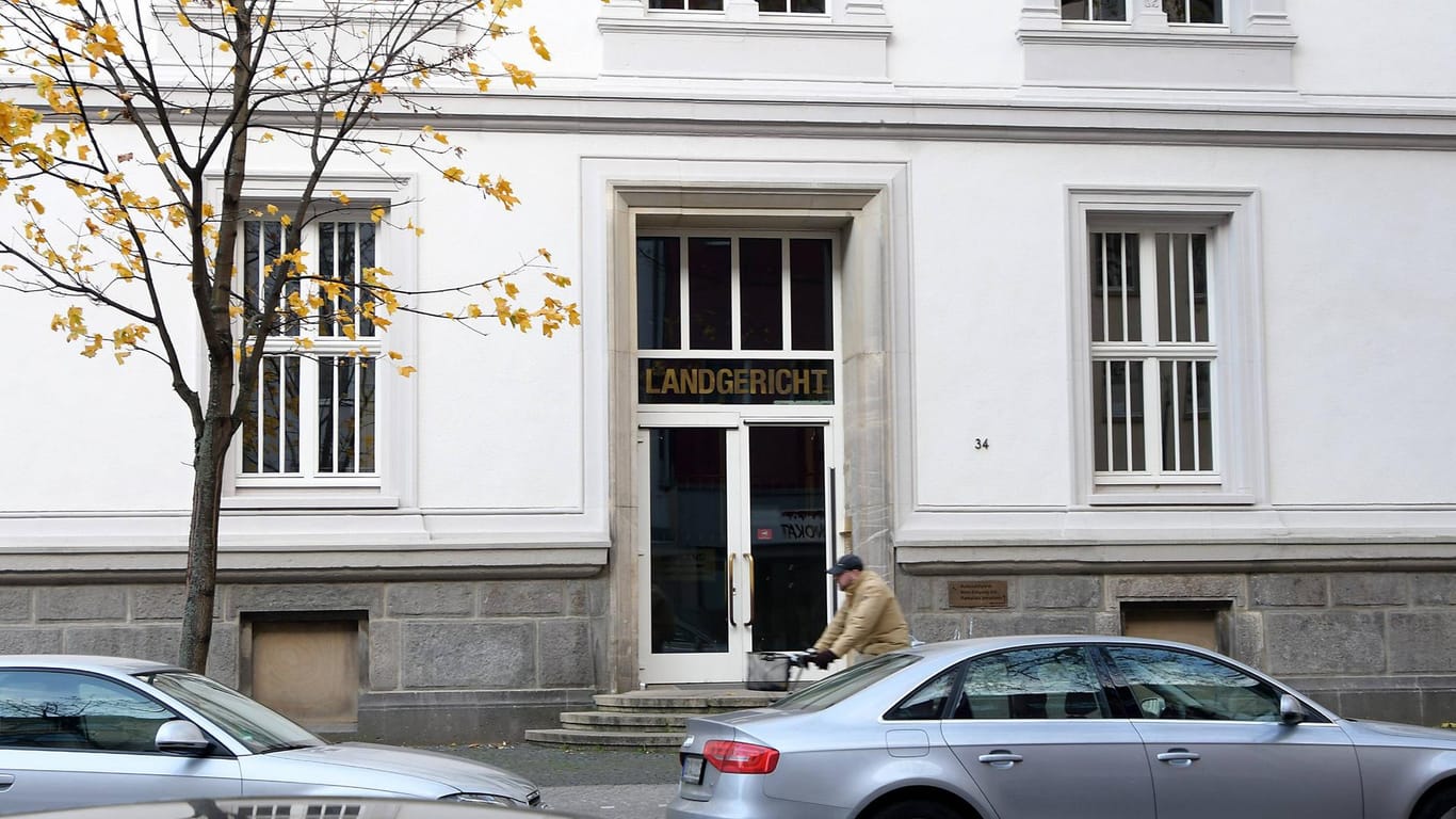 Das Dortmunder Landgericht (Archivbild): Dort begann der Prozess gegen einen Drogendealer.
