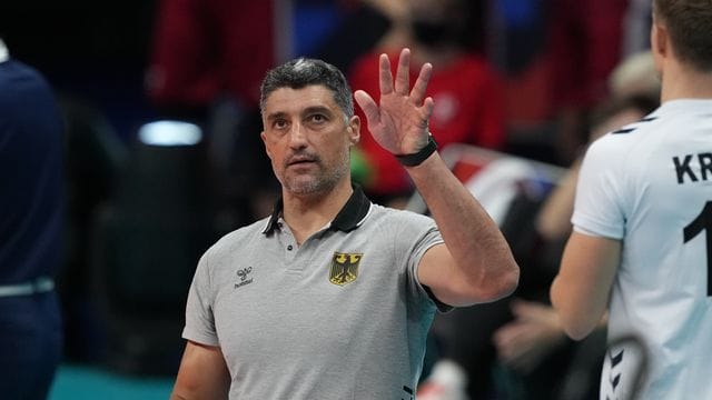 Strebt mit den deutschen Volleyballern einen Sieg über Italien an: Trainer Andrea Giani. Strebt mit den deutschen Volleyballern einen Sieg über Italien an: Trainer Andrea Giani.