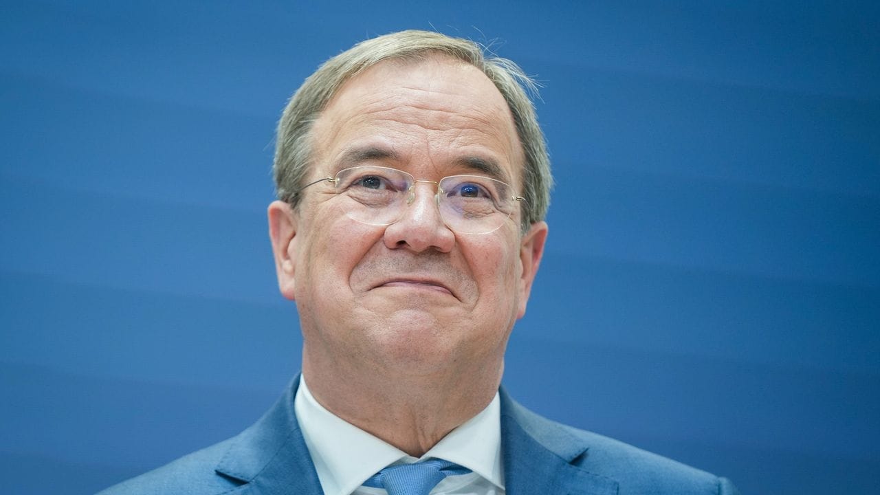 Union-Kanzlerkandidat Armin Laschet: Eine neue Umfrage sieht die Union bei 21 Prozent. Union-Kanzlerkandidat Armin Laschet: Eine neue Umfrage sieht die Union bei 21 Prozent.