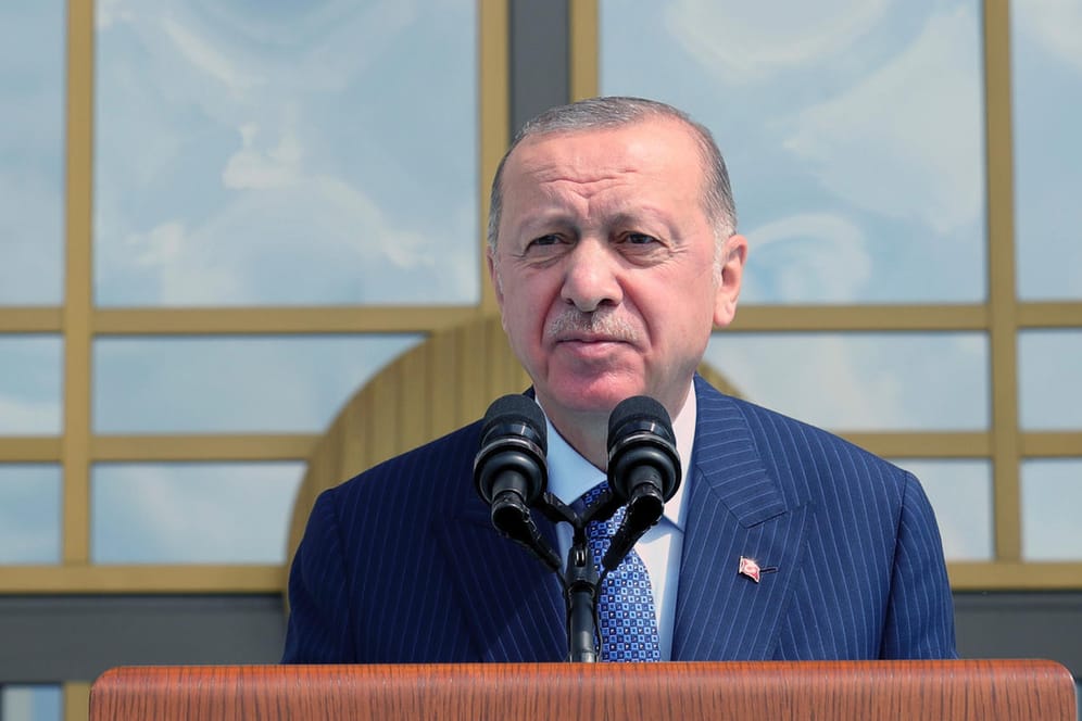 Recep Tayyip Erdoğan: In der Türkei gibt es Spekulationen über den Gesundheitszustand des Präsidenten.